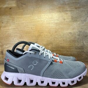 On Cloud X 2 REFLECTIVE Womens Size 9 Running Shoes Sneakers Gray Lily Pink